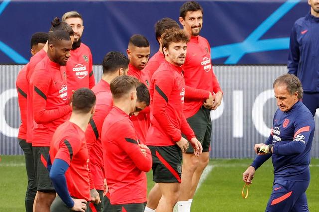 余嘉豪26+9浙江胜青岛 姜伟泽21+15吉林胜宁波