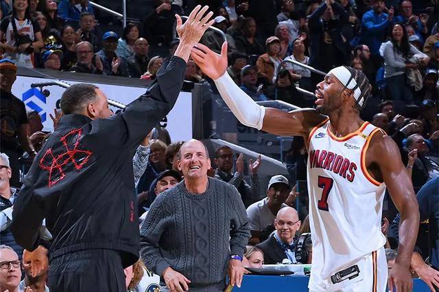 齐麟18分新疆击败江苏 皮特森28分劳森12+12